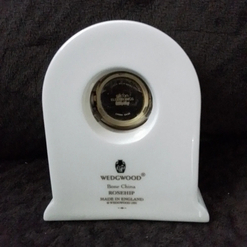 Small Wedgwood Bone China Rosehip Mantel Clock